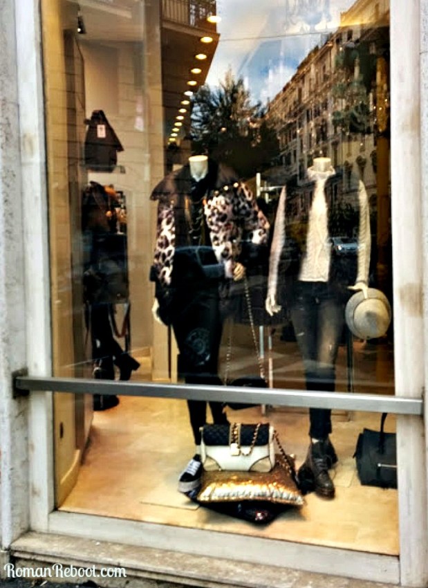 Do not be fooled by the hat the mannequin is holding.  No one will buy it.